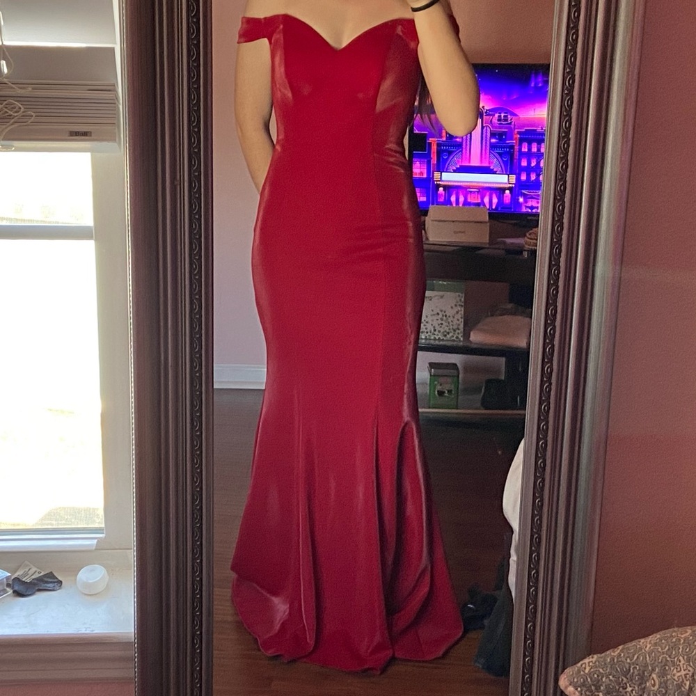Red Off The Shoulder Prom Dress